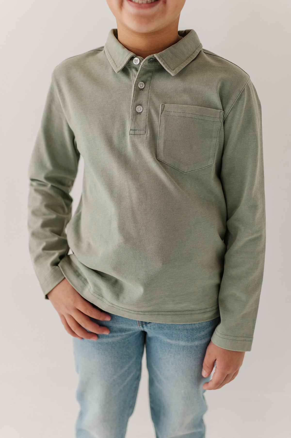 garment washed collar shirt