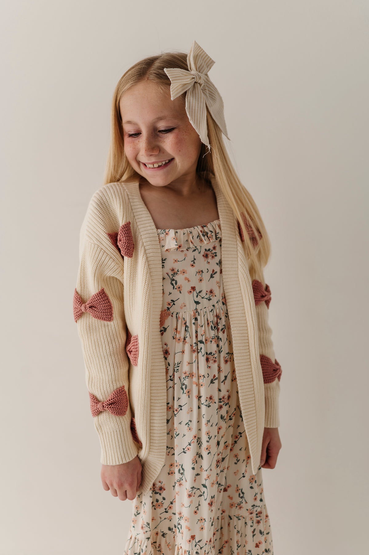 bow cardigan
